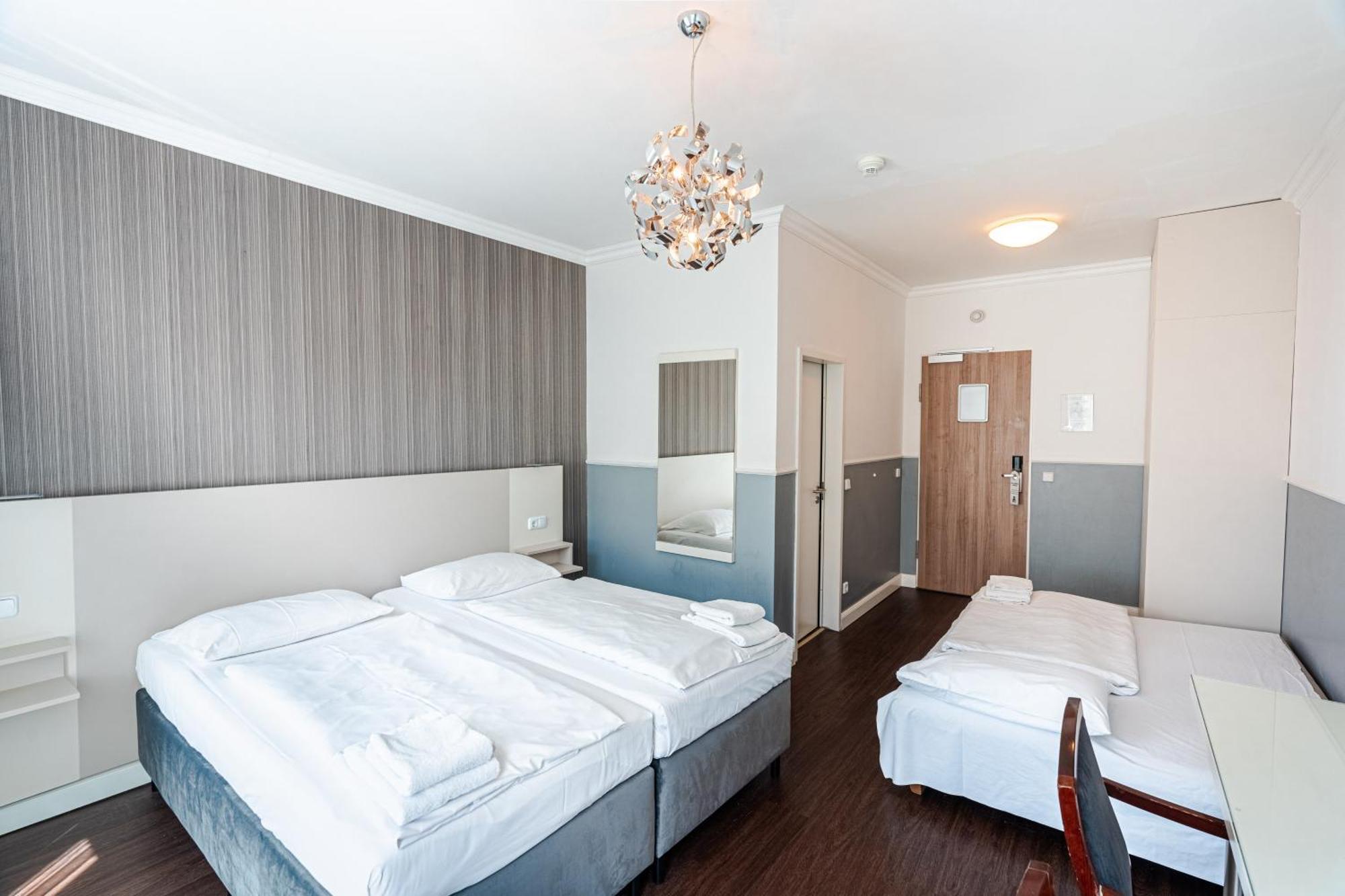 Comfort Triple Room