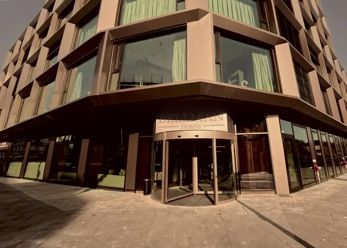 Bellman Hotel